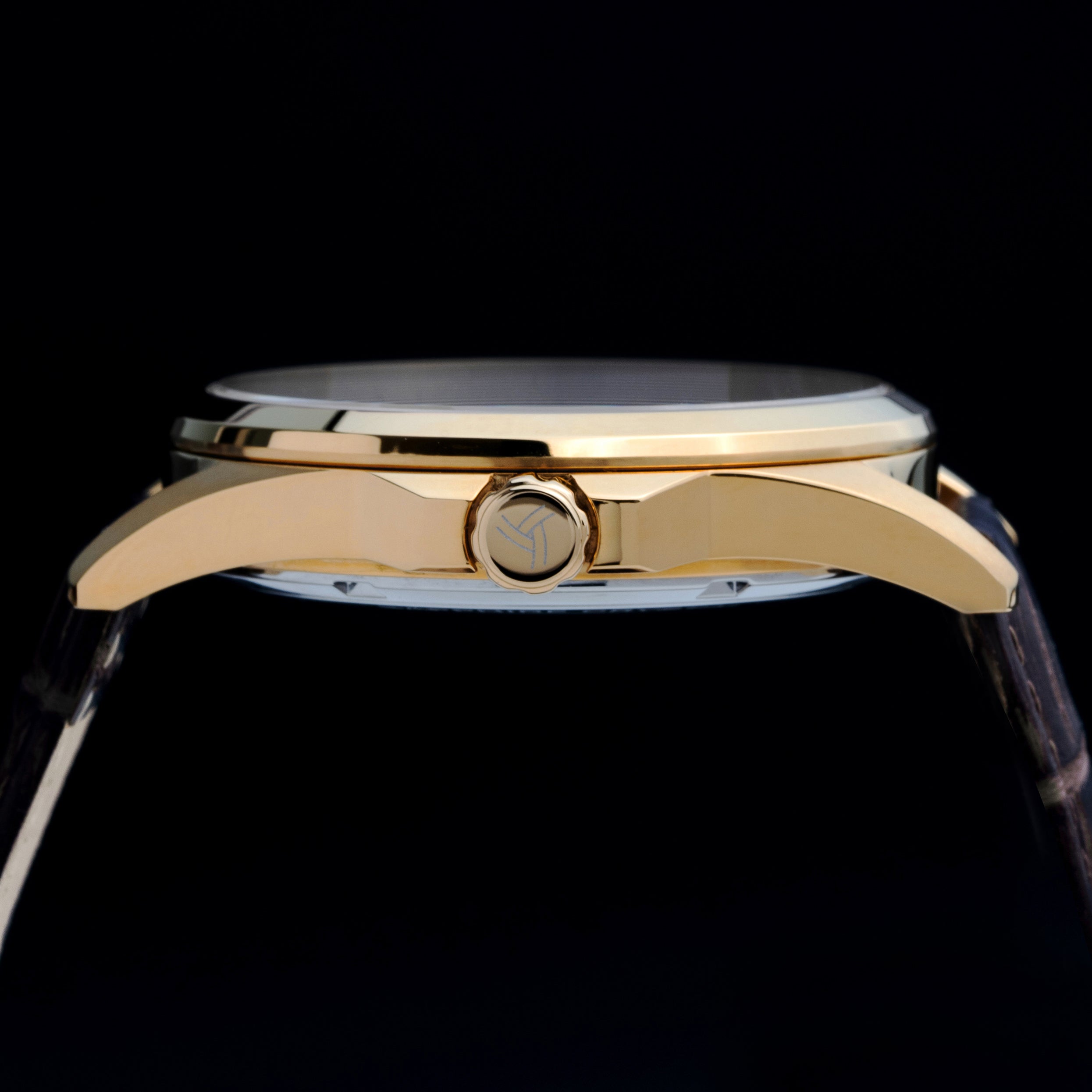 THE CLASSIC - GOLD