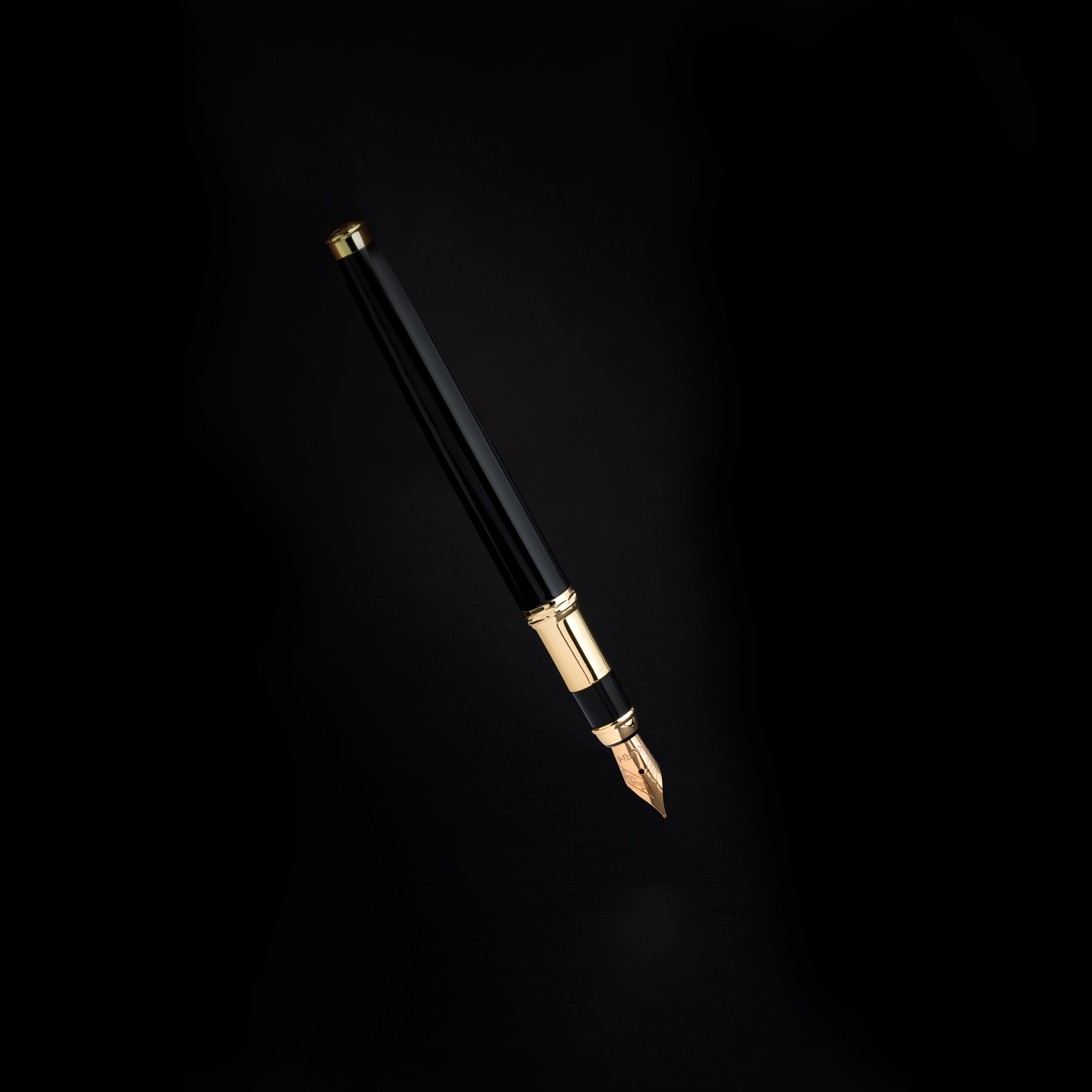 MOTUS NOX ADVENTURA FOUNTAIN PEN